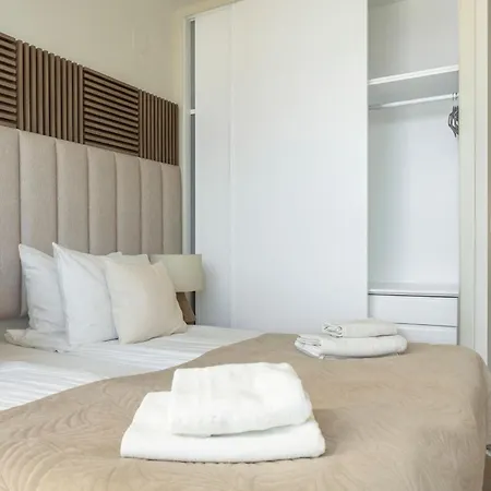 Torre Sakura Apartmán *